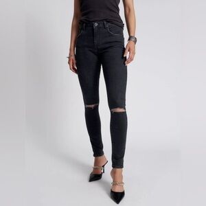 One Teaspoon Freebirds Black Skinny Stretch Jeans - size 26